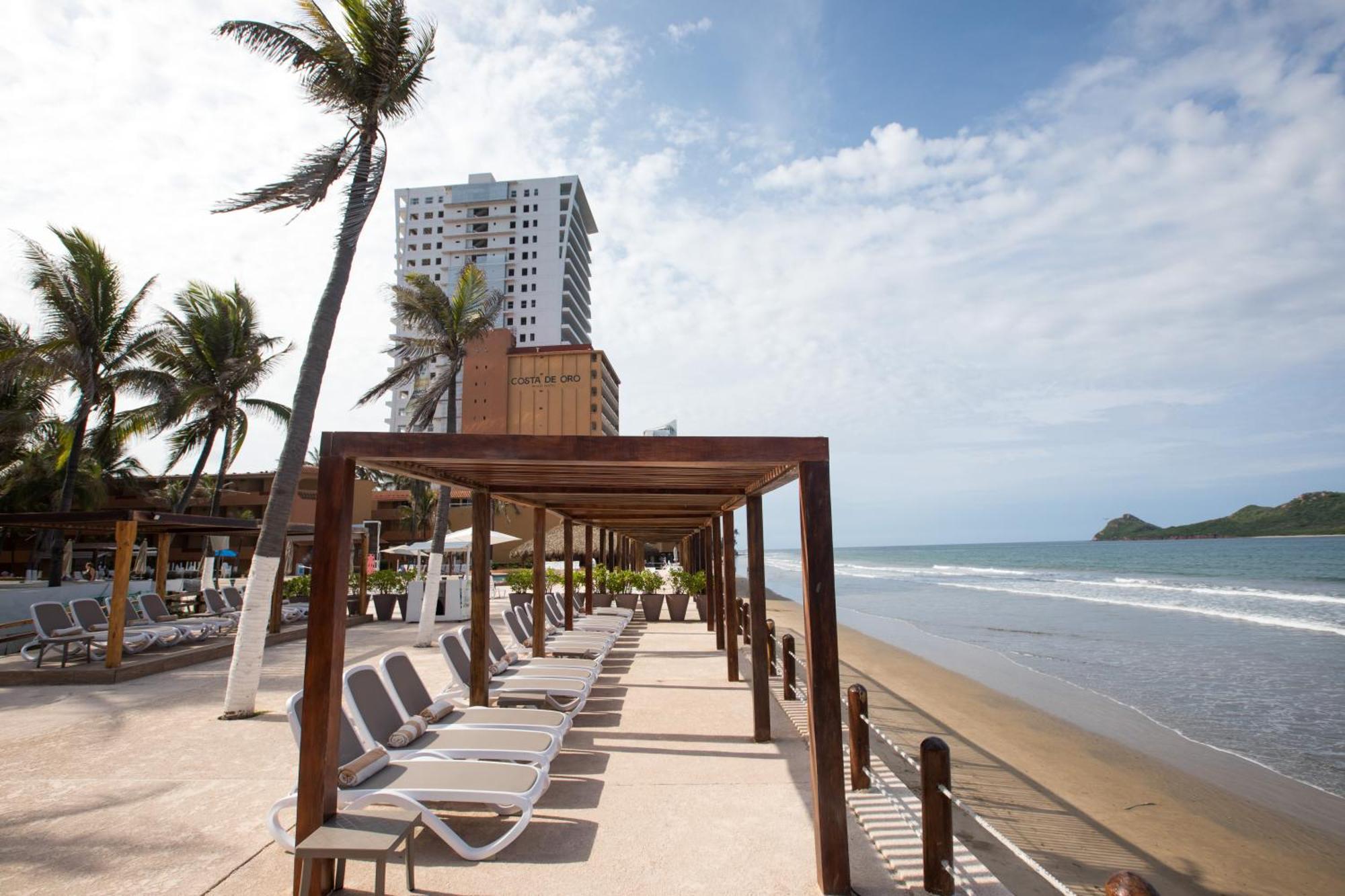 Costa De Oro Beach Hotel Mazatlán Exterior foto